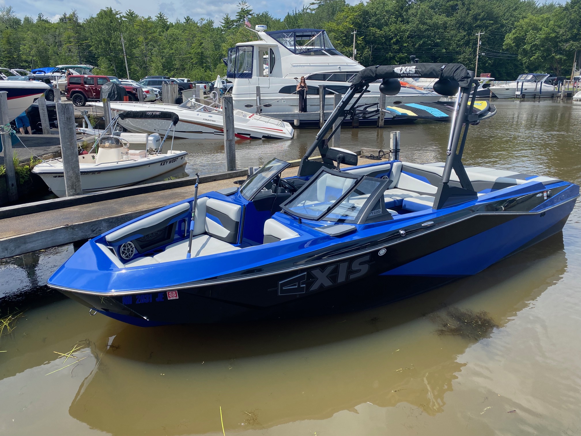 boat.Title